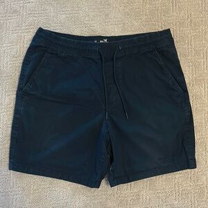 Men’s Navy Hollister shorts size medium